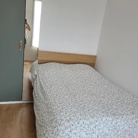 Appartement Cosy Saint-Martin-Longueau Extérieur photo